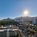 Quarto1 Privativo Em Apto Rio Centro Barra Olimpica - Com Anfitriao Room With Host